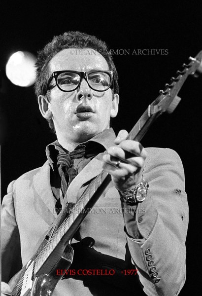 ELVIS COSTELLO #RV0161-8