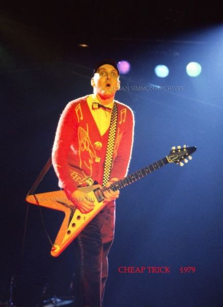 CHEAP TRICK #0372-AM79